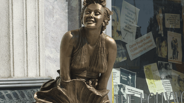 ΗΠΑ: Συνελήφθη 25χρονος για την κλοπή του αγάλματος της Μέριλιν Μονρόε στο Χόλιγουντ