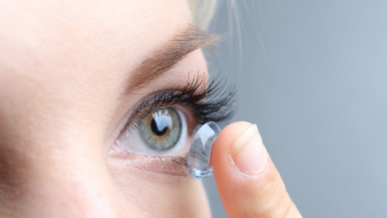 Φακοί επαφής: Έλεγχος, ασφαλής χρήση και ορθή αγορά για την οφθαλμική υγεία