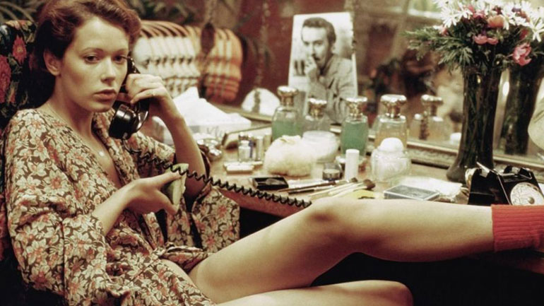 Η άγνωστη ιστορία της άγνωστης συγγραφέως της θρυλικής ”Εμανουέλας”