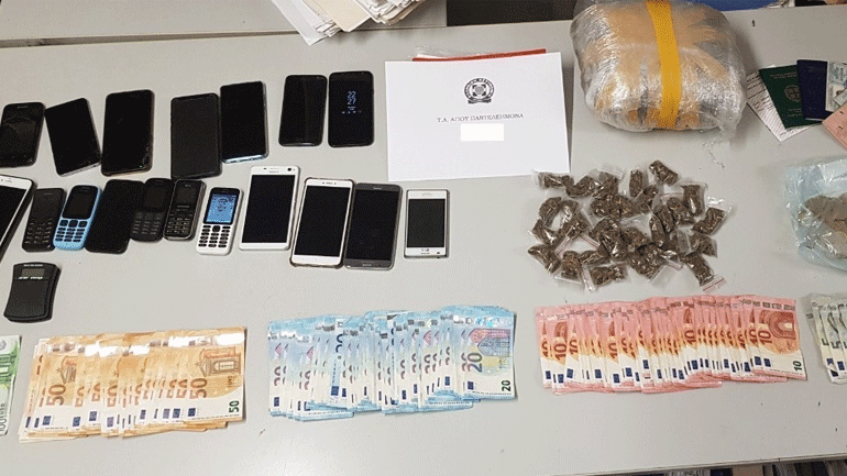 Εξαρθρώθηκε η σπείρα των «Spider-Men» που διακινούσε ναρκωτικά