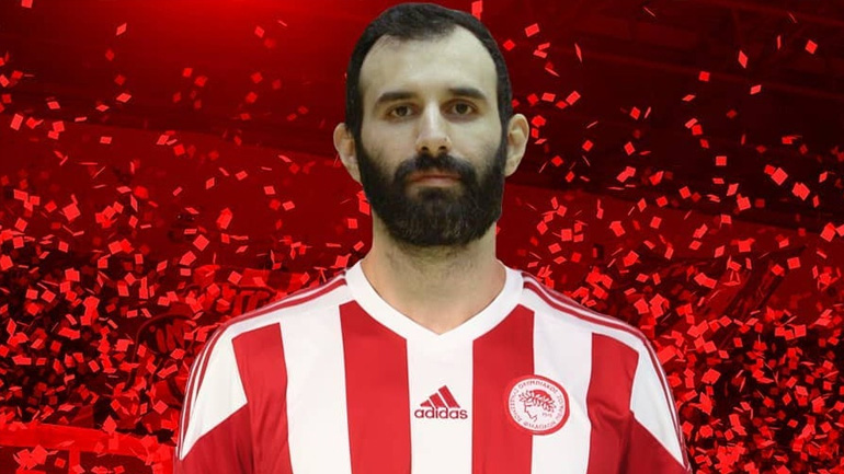 Βόλεϊ: Στον Ολυμπιακό ο Ριζόπουλος