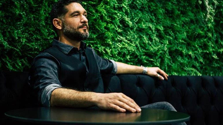 Πάνος Ιωαννίδης: Ποιον πρώην παίκτη του Masterchef πήρε βοηθό του;