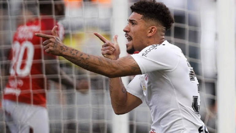 ΠΑΟΚ: Έρχεται για τις υπογραφές ο Ντάγκλας Αουγκούστο