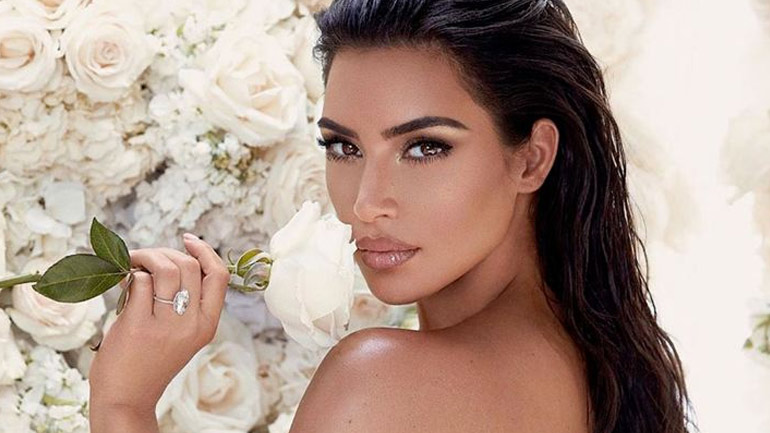 Εξοργισμένοι οι Ιάπωνες με τη νέα συλλογή της Kim Kardashian: «Δεν έδειξε κανέναν σεβασμό»