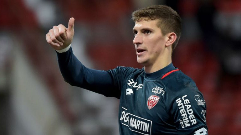 «Βλέπει» τον Αλέν της Ντιζόν ο Ολυμπιακός