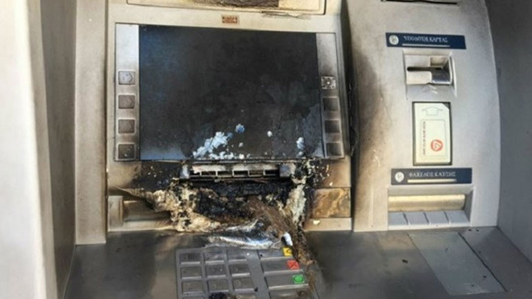 Θεσσαλονίκη: Άγνωστοι προκάλεσαν έκρηξη σε ΑΤΜ