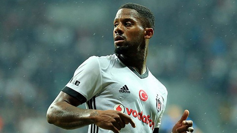 «Μάχη» Ολυμπιακού και ΠΑΟΚ για τον Λενς