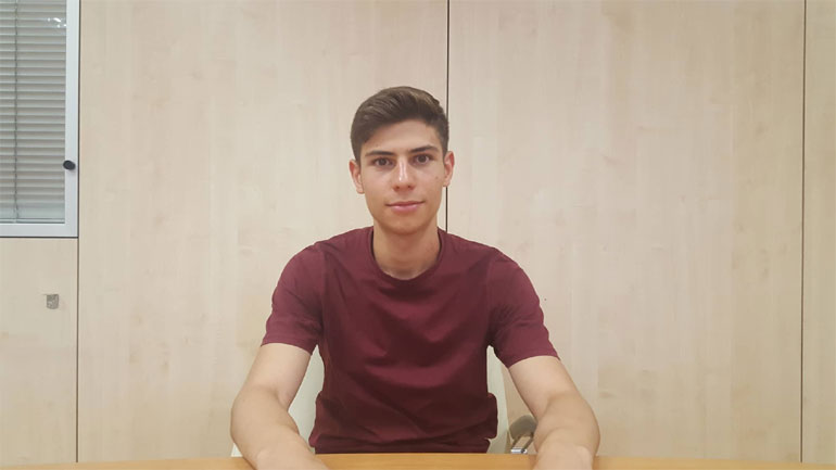 O Δημήτρης Μανιατάκος συγκέντρωσε 19.276 μόρια και περνάει από τους πρώτους στην Ιατρική Αθηνών 