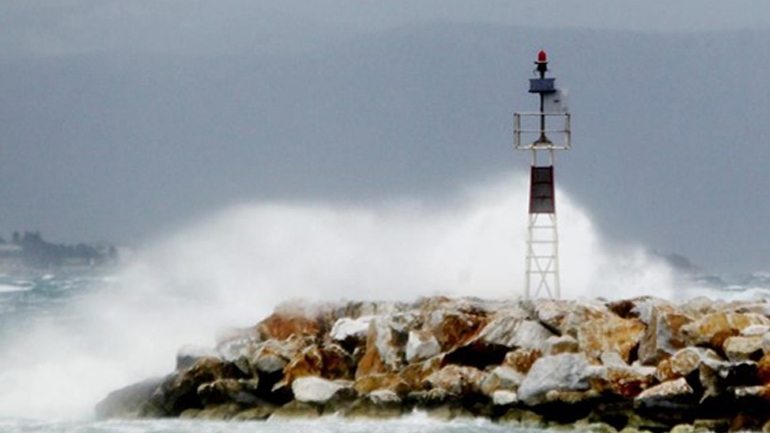 Έως 106 χλμ/ώρα η ταχύτητα του αέρα στο Αιγαίο
