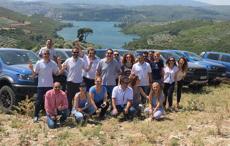 H ομάδα της Ford Motor Hellas με το εκρηκτικό Ranger Raptor