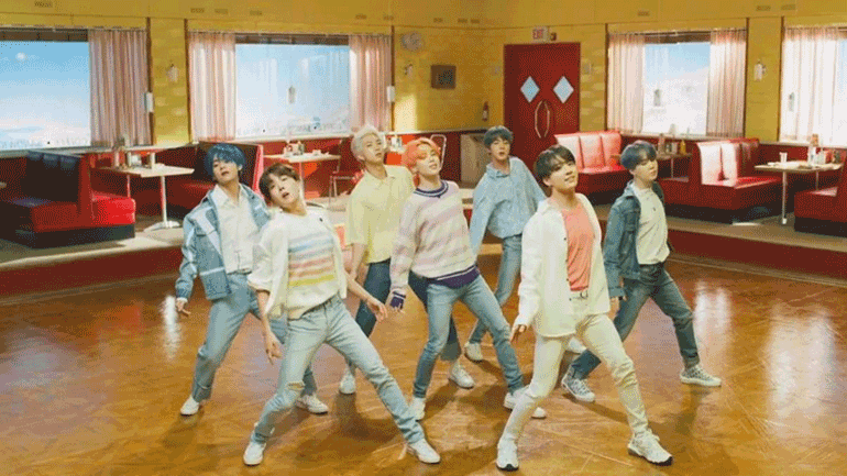 Οι σταρ της K-pop, BTS θα κυκλοφορήσουν τρίτη ταινία αυτό το καλοκαίρι