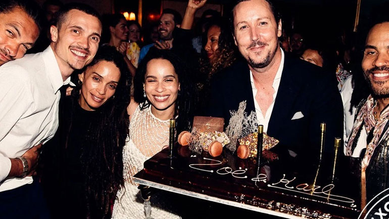 Zoe Kravitz: Παντρεύτηκε τον εκλεκτό της καρδιάς της στο Παρίσι με διάσημους προσκεκλημένους