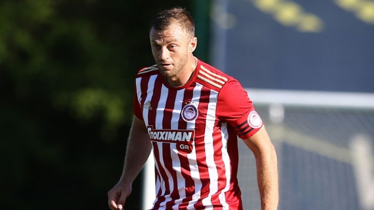 Ολυμπιακός: Ανανέωσε ο Αβραάμ Παπαδόπουλος