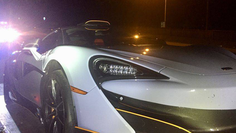 Ούτε 10 λεπτά δεν πρόλαβε να χάρει τη McLaren!