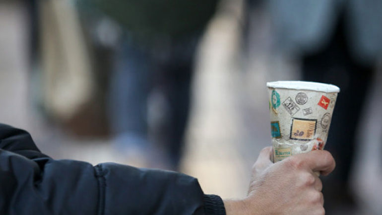 Δέκα συλλήψεις για εργασιακή εκμετάλλευση ανηλίκων: Τους εξωθούσαν σε επαιτεία