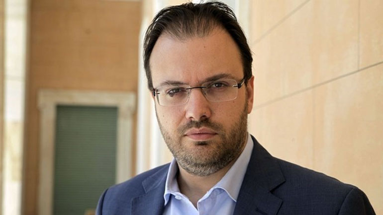 Θεοχαρόπουλος: Ο κόσμος πρέπει να αποφασίσει εάν θέλει προοδευτική ή συντηρητική διακυβέρνηση