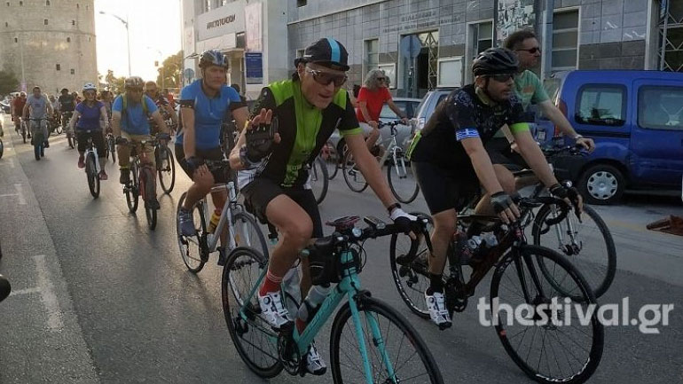 Ποδηλατοδρομία στο κέντρο της Θεσσαλονίκης για τους δύο νεκρούς ποδηλάτες στην Πτολεμαΐδα