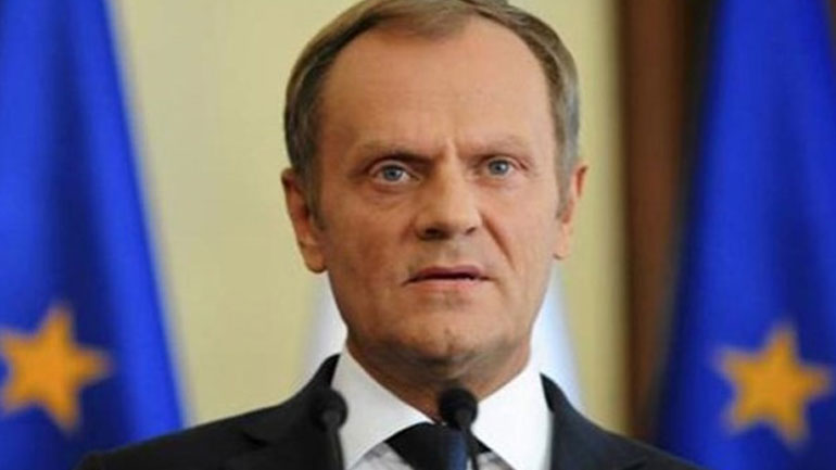 Iκανοποίηση Τουσκ για την απόλυτη ισορροπία μεταξύ γυναικών και ανδρών στις κορυφαίες θέσεις της Ε.E. 