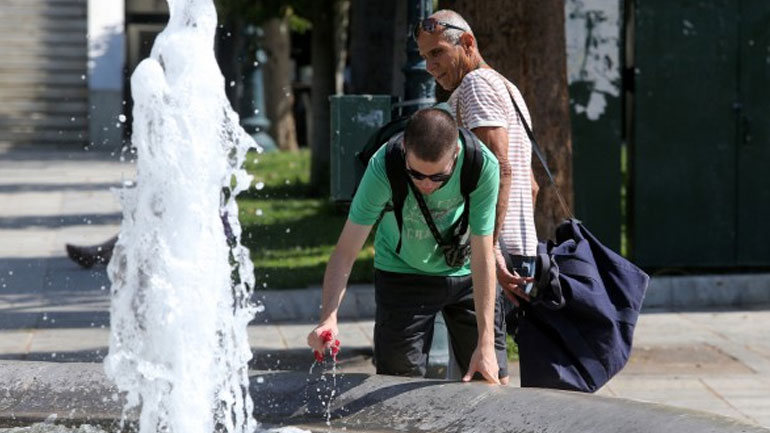 Δήμος Πειραιά: Κλιματιζόμενες αίθουσες εξαιτίας των υψηλών θερμοκρασιών