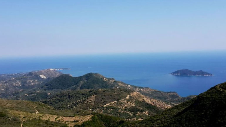 Εθελοντές αναζητούν στο όρος Σκοπός Ζακύνθου 73χρονο τουρίστα Εθελοντές αναζητούν στο όρος Σκοπός Ζακύνθου 73χρονο τουρίστα