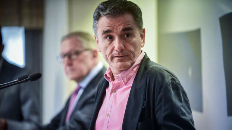 Τσακαλώτος: Η ΝΔ δεν γνωρίζει ότι η πιστοληπτική γραμμή συνεπάγεται νέο μνημόνιο