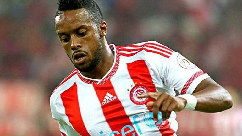 Yπέγραψε στη Λεβάντε ο Ερνάνι