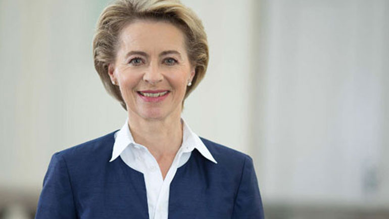 Στις Βρυξέλλες η Ούρσουλα φον ντερ Λάιεν – Συναντήσεις με Γιούνκερ και Τουσκ