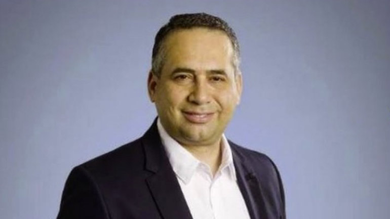 Ο Ezat Azem νέος διευθύνων σύμβουλος της Roche Hellas