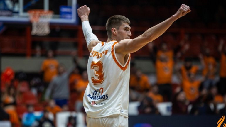 Προμηθέας: Ανανέωσε μέχρι το 2021 ο Λίποβι