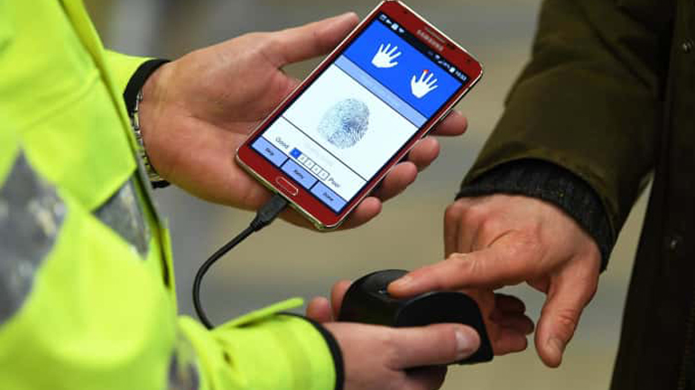 «Έξυπνη Αστυνόμευση» στην Ελλάδα μέσω συμφωνίας ΕΛ.ΑΣ.-Intracom Telecom