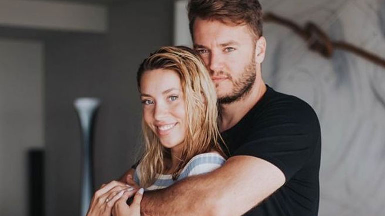 Γαρυφαλλιά Καληφώνη – Κωνσταντίνος Κυριάκου: Το τρυφερό στιγμιότυπο από τις διακοπές τους!