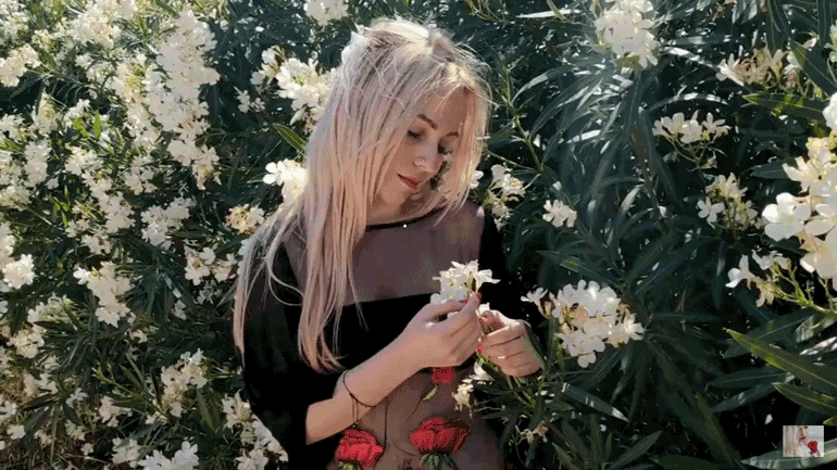 «Πρέπει»: Εντυπωσιάζει το νέο τραγούδι της Κυριακής Δερέμπεη