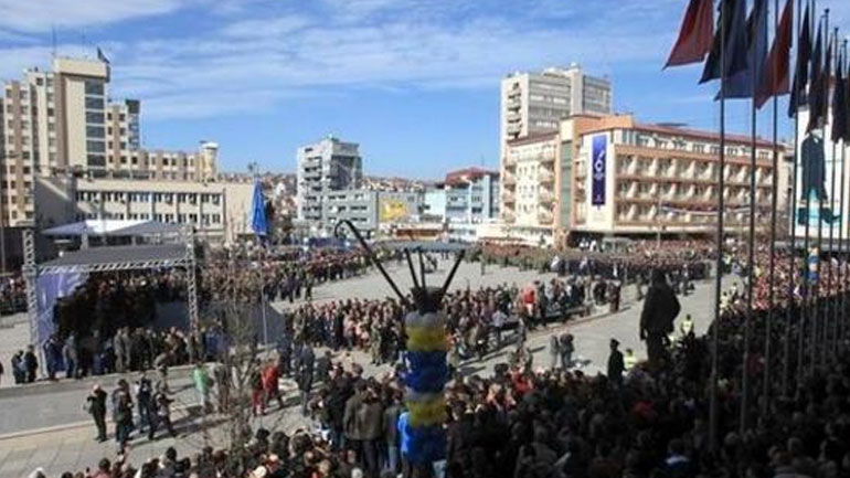 Η Πρίστινα απαγορεύει τις επισκέψεις Σέρβων πολιτικών στο Κόσοβο