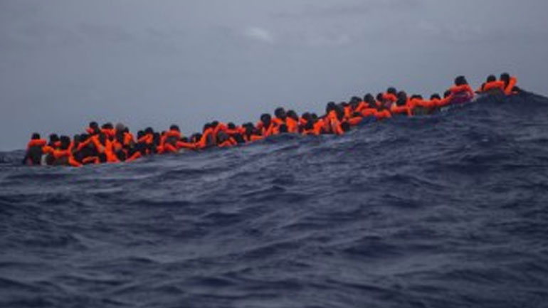 Τυνησία: Ανατροπή σκάφους που μετέφερε τουλάχιστον 70 μετανάστες