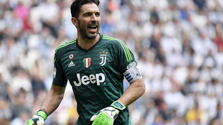 Η Γιουβέντους ανακοινώνει την επιστροφή του Μπουφόν