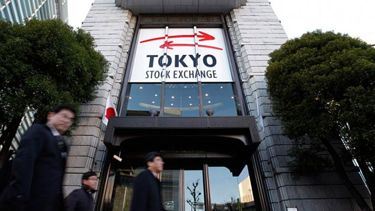 Οριακή πτώση στο Τόκιο