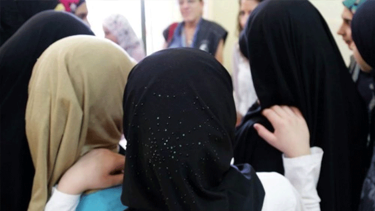 Τυνησία: Οι Αρχές απαγορεύουν το νικάμπ μετά τις τρομοκρατικές επιθέσεις