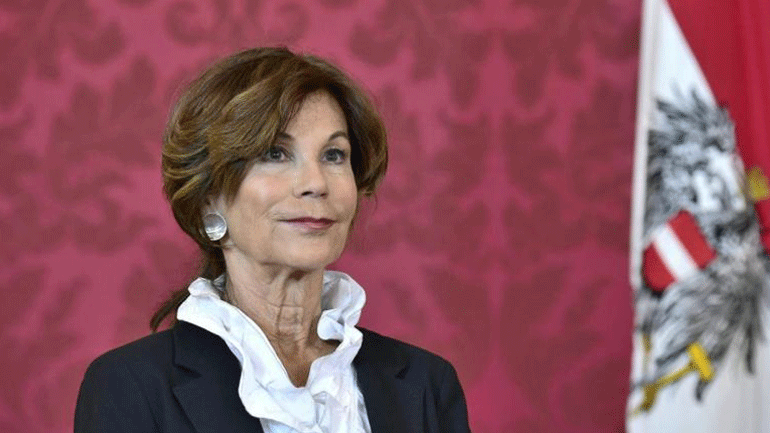 «Απόφαση τον Οκτώβριο για ενταξιακές διαπραγματεύσεις της ΕΕ με Βόρεια Μακεδονία και Αλβανία»