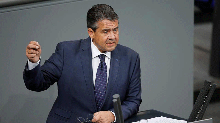 Με τον Μεγαλόσταυρο του Τάγματος Αριστείας του Φοίνικος τίμησε η Ελλάδα τον Ζίγκμαρ Γκάμπριελ