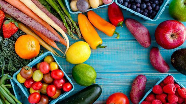 Αυτά είναι τα φρούτα του Ιουλίου και τα οφέλη τους