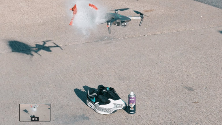 Τι συμβαίνει όταν ένα μπαλόνι με νερό συγκρούεται με drone