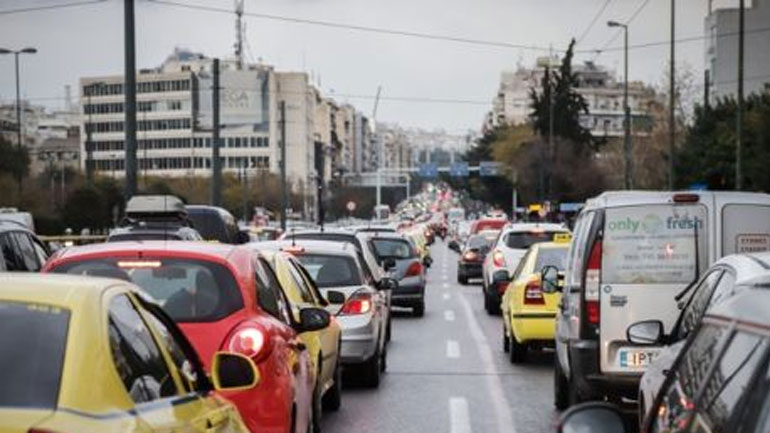 Μποτιλιάρισμα στον Κηφισό λόγω τροχαίου
