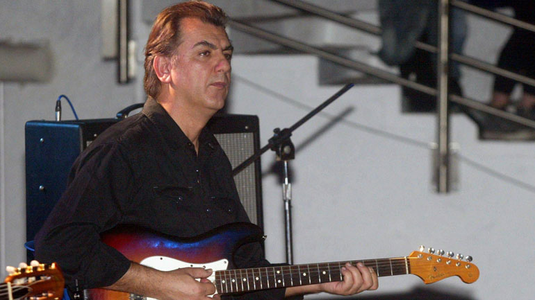 Πέθανε ο Γιάννης Σπάθας, κιθαρίστας των Socrates