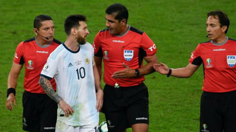 «Απασφάλισε» ο Μέσι: «Η διαδικασία είναι “στημένη” για τη Βραζιλία»