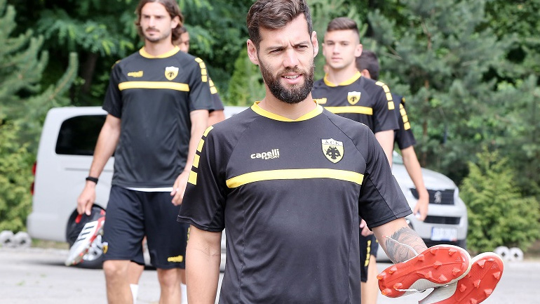 Σιμάο: «Η ΑΕΚ σε κάθε παιχνίδι θα μπαίνει για να κερδίσει»