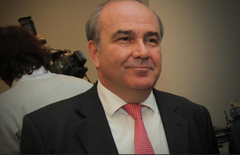 Νίκος Παπαθανάσης 