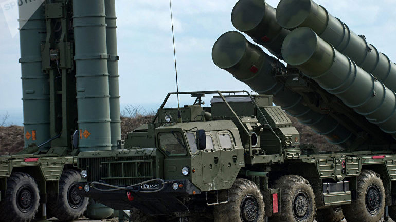 Κρεμλίνο: Η συμφωνία για την παράδοση των S-400 στην Τουρκία βρίσκεται στη φάση της υλοποίησης