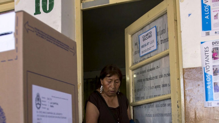 Σε προεκλογικό πυρετό η Αργεντινή
