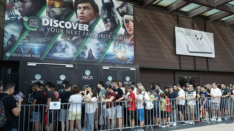 Ρεκόρ με 10.000 gamers στο Xbox Arena Festival Sponsored by Vodafone