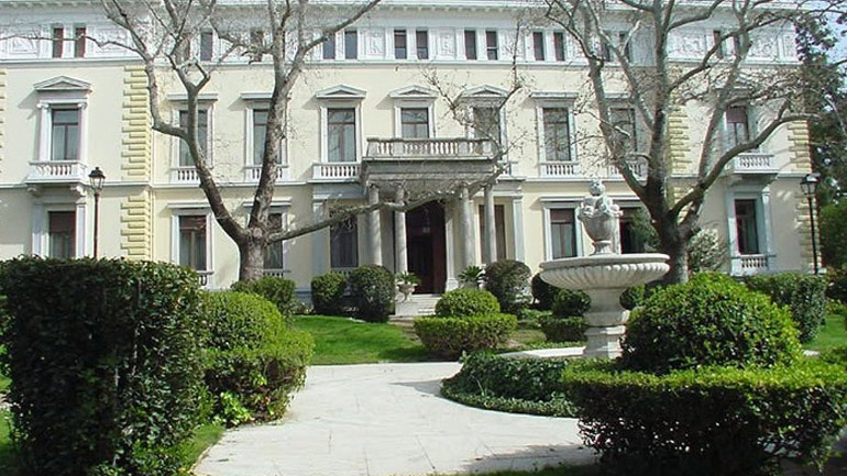 Στις 12.00 η ορκωμοσία της νέας κυβέρνησης